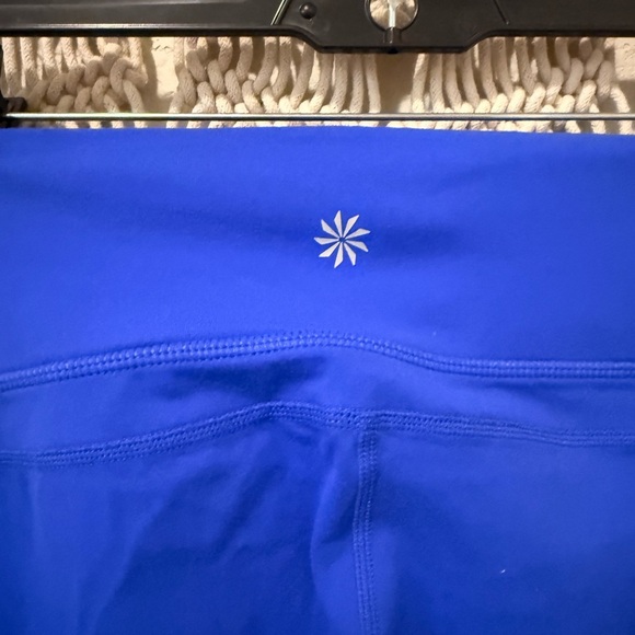Athleta Vibrant Royal Blue Capri Leggings Medium – Women’s High-Waist Workout - Picture 2 of 4